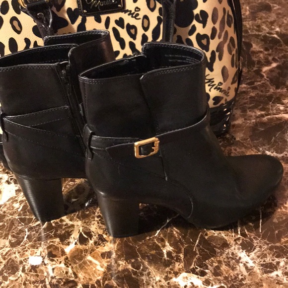 Merona Ankle Boots w/ Heel - Picture 1 of 4